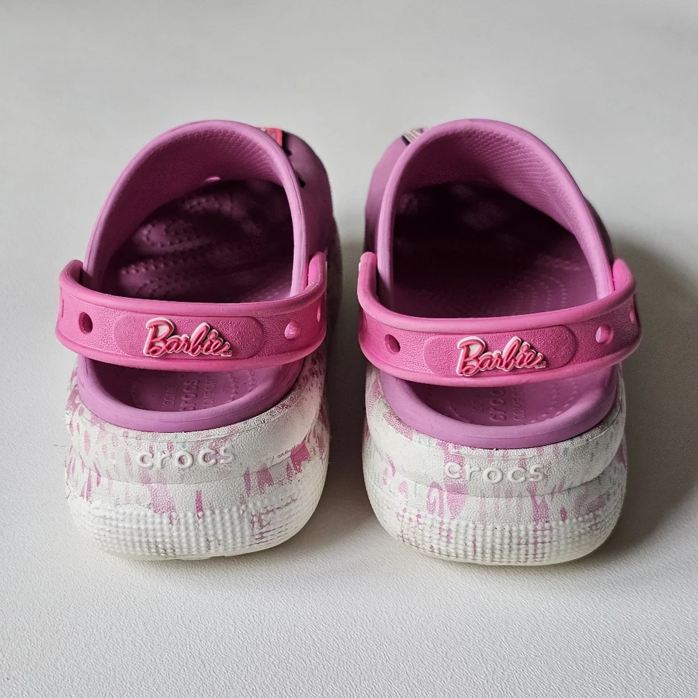 🎀 Crocs Barbie Platform Clogs Kids J3 Pink Jibbitz Charms Limited Edition